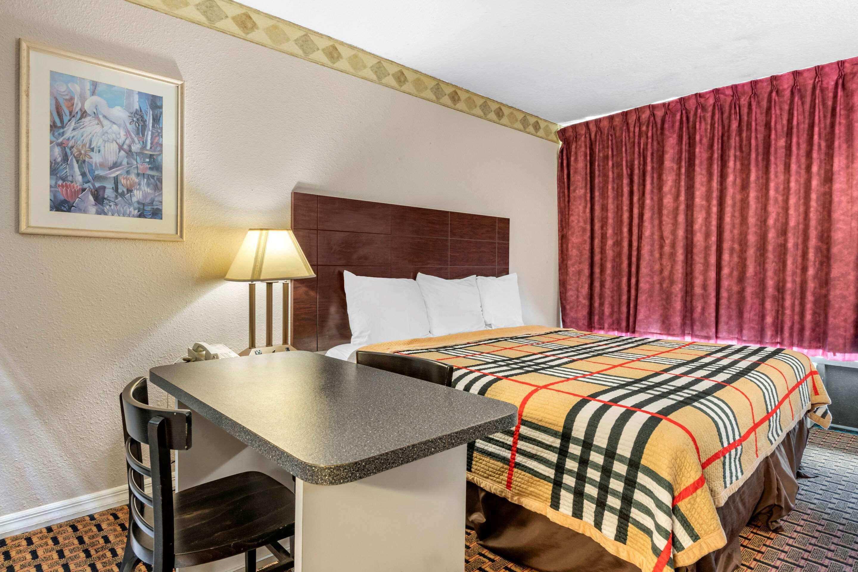 Rodeway Inn New Port Richey Esterno foto