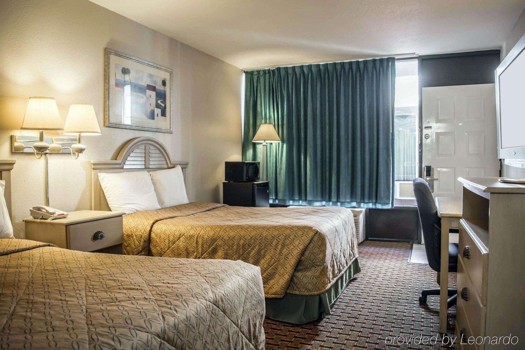 Rodeway Inn New Port Richey Esterno foto