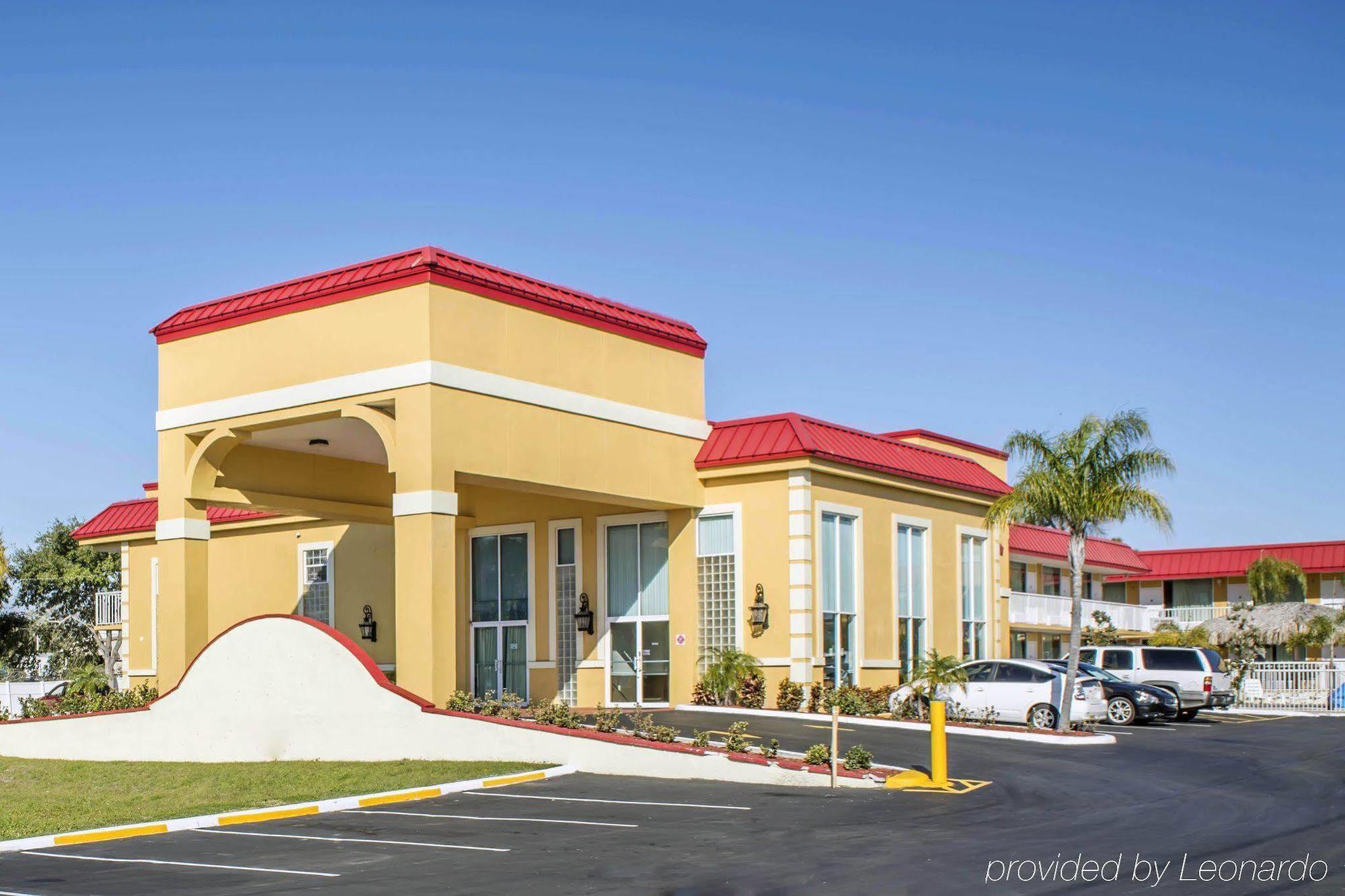 Rodeway Inn New Port Richey Esterno foto